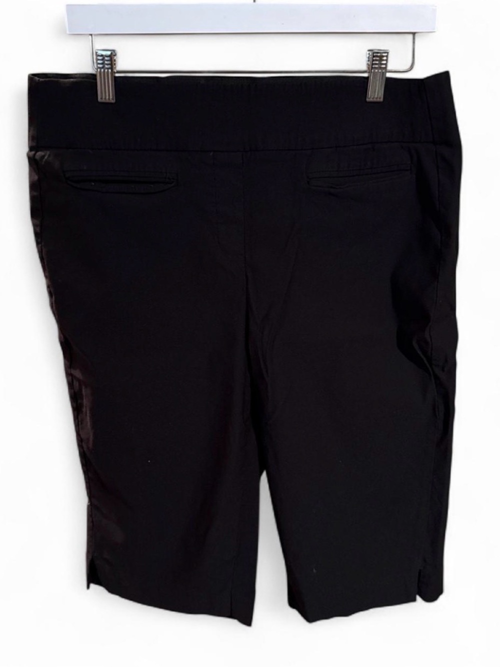 Apt. 9 Black Women’s Stretch Bermuda Shorts